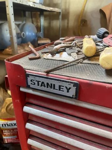 Carro de ferramentas Stanley