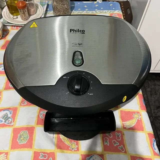 Grill e Sanduicheira Philco Jumbo Steel 1500W