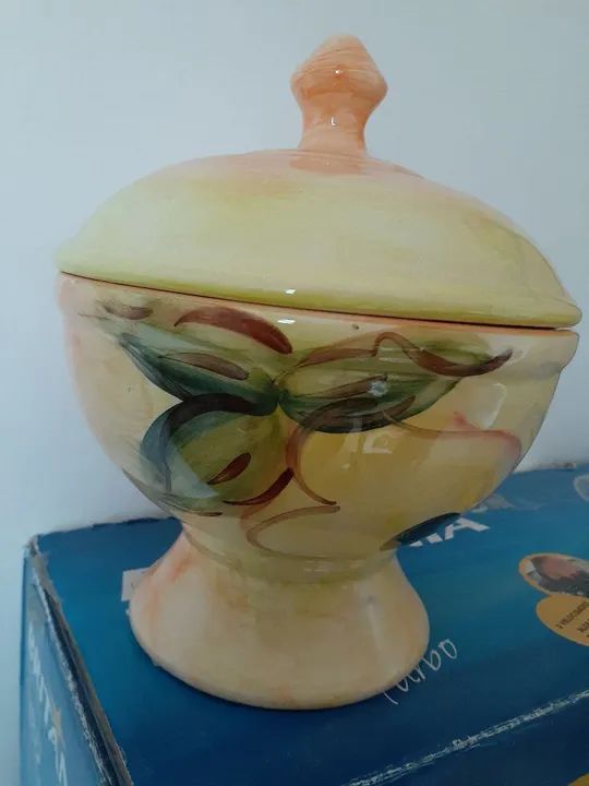 Enfeite de porcelana 