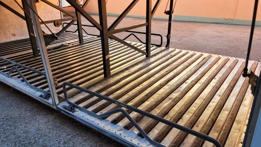 Ônibus MBenz O400RSD, truck, 2004, Paradiso 1200,42 leito tur.ar,wc,calef. R$ * - Foto 5