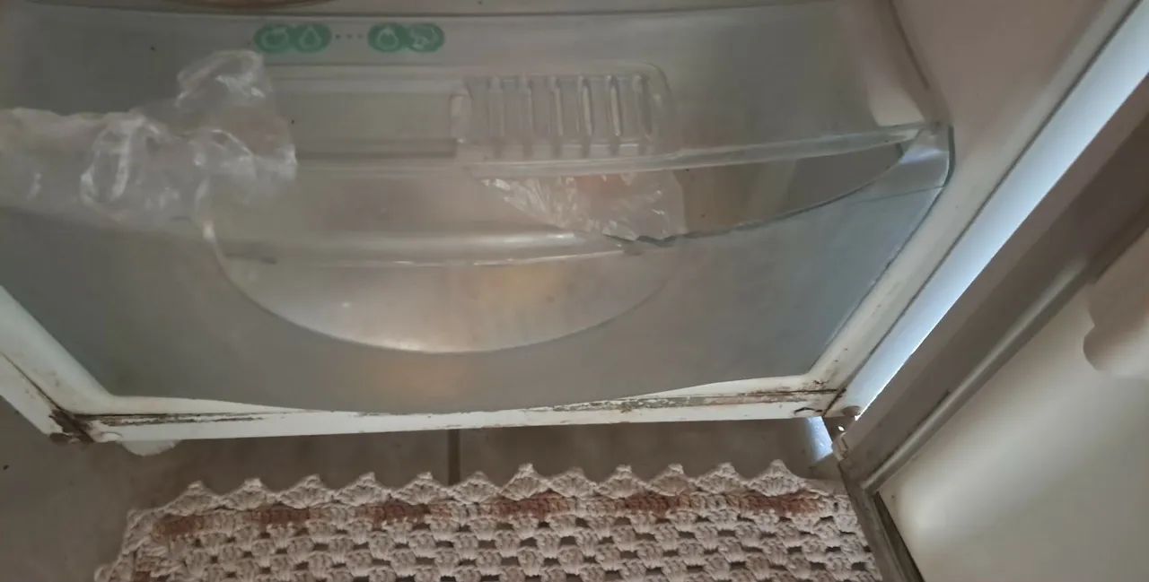 Vendo geladeira usada