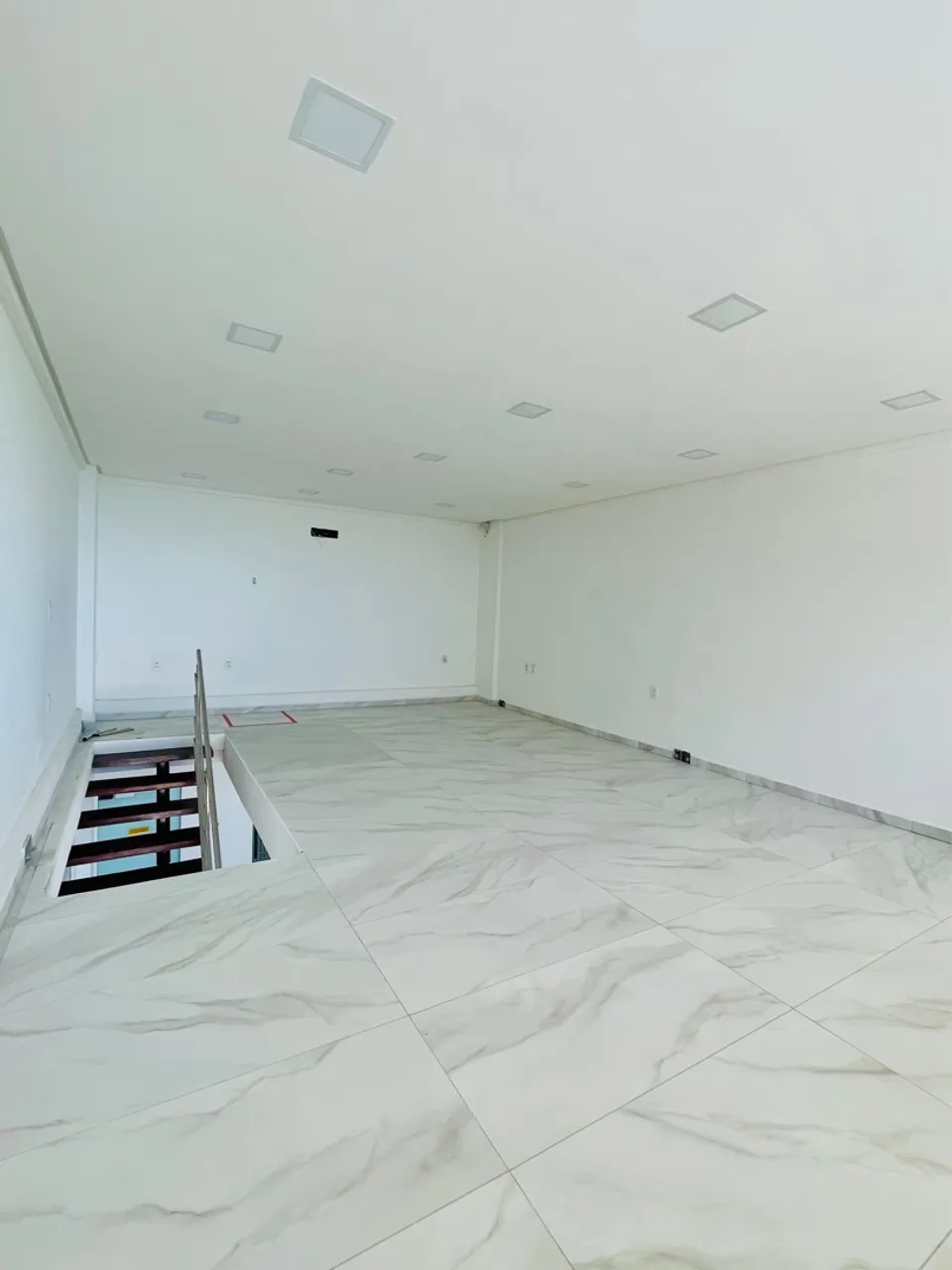 Sala comercial disponível para locação