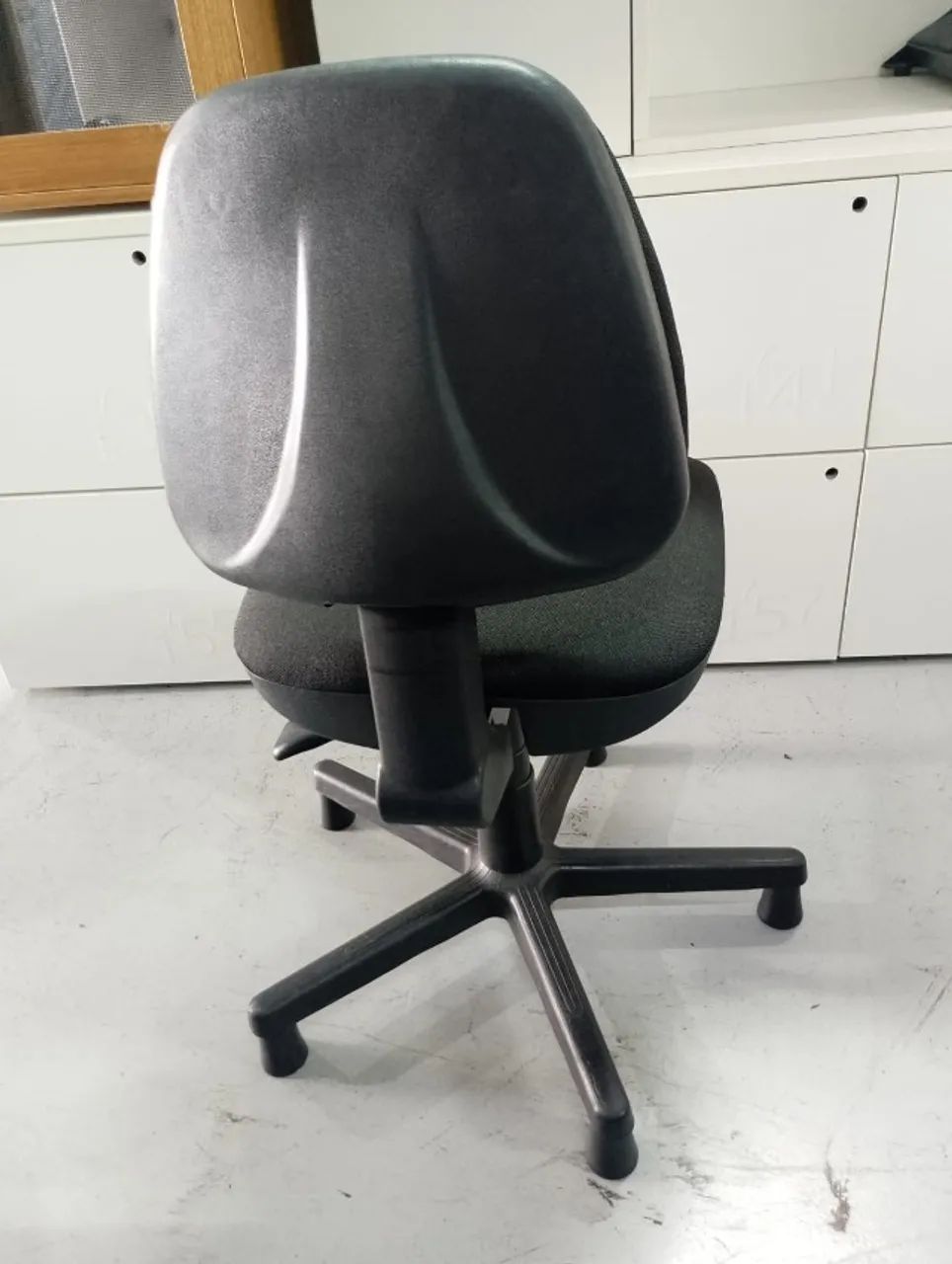 Cadeira de Escritório Para Costura Flexform Com Sapata  - Foto 5