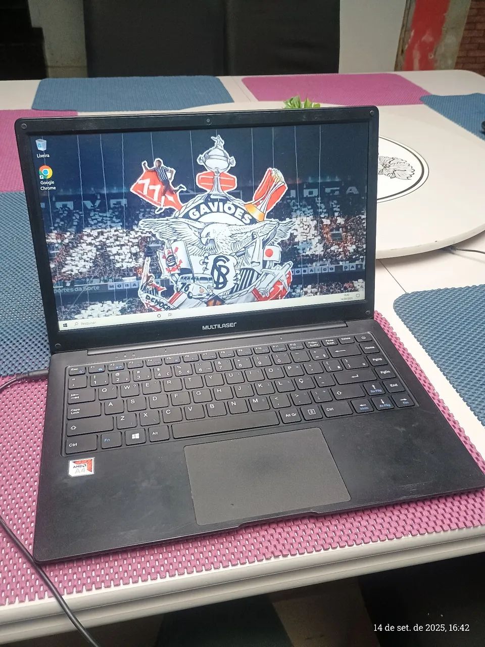 Vendo notebook Multilaser 