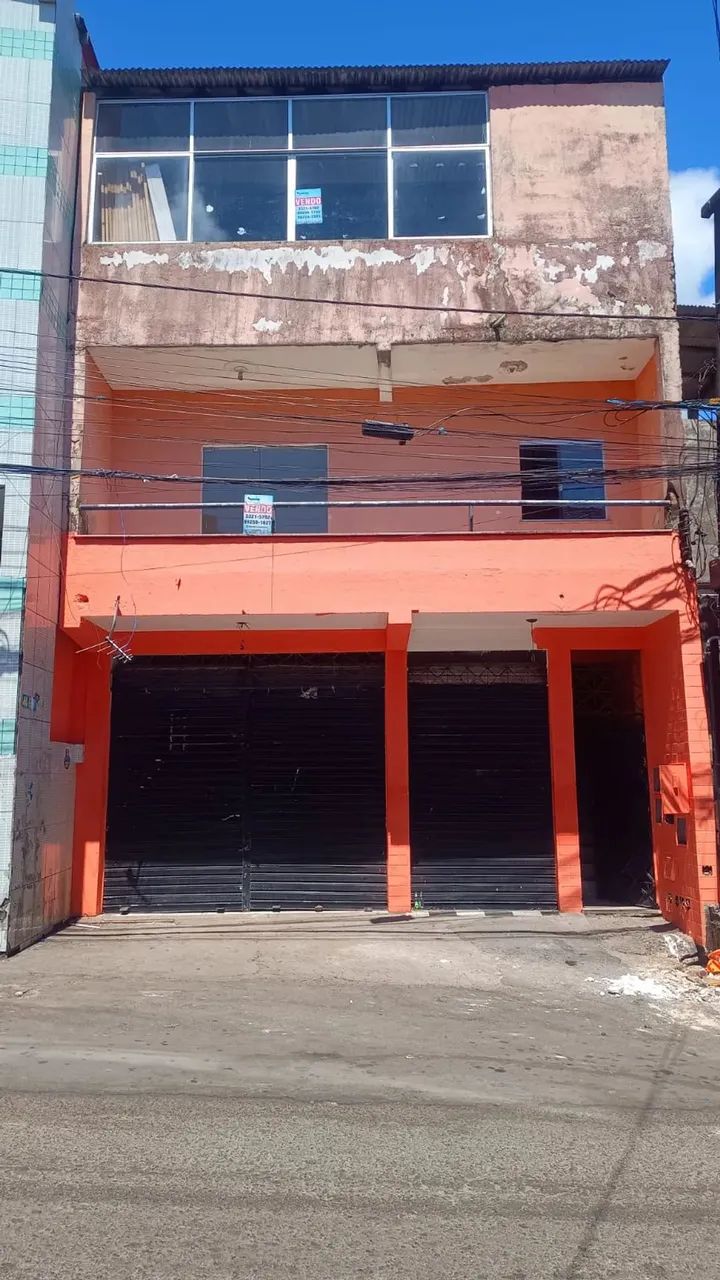 PRÉDIO COMERCIAL DE 3 PAVIMENTOS EM ITAPUÃ