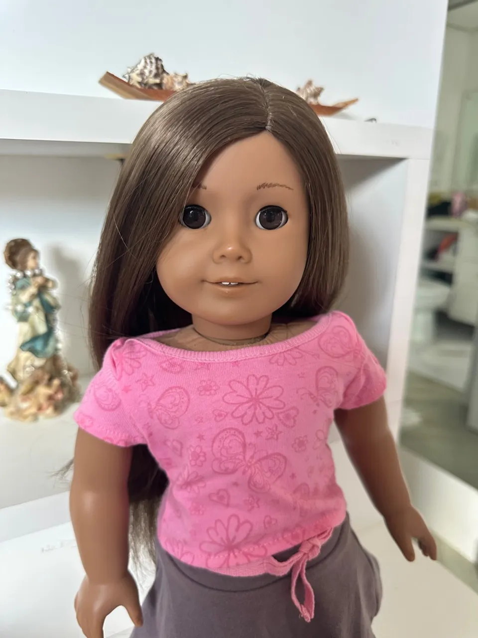 Boneca American Girl Original - Perfeita, com 2 Vestidos Extras!