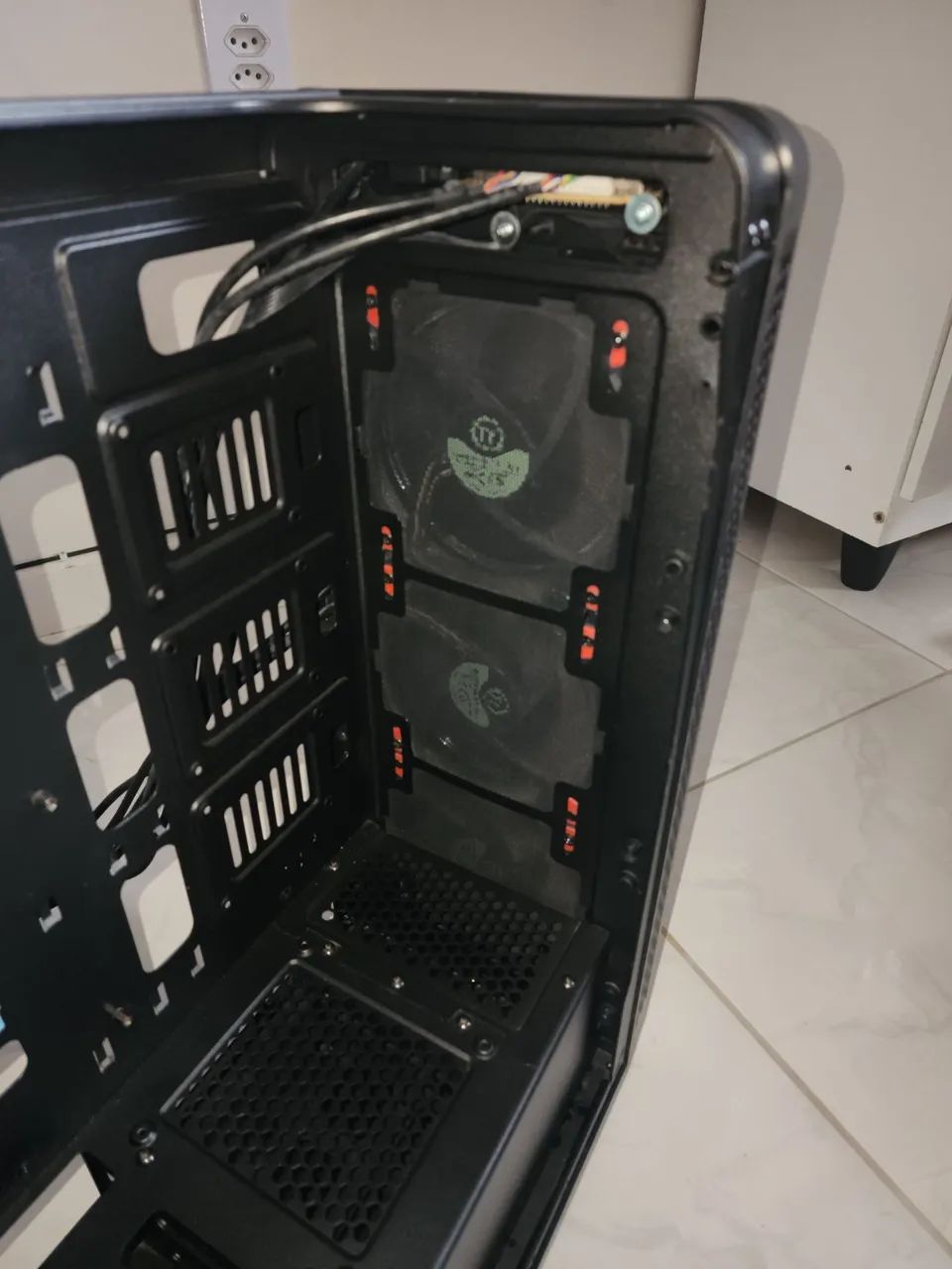 Gabinete de PC gamer termaltake view 27 - Foto 4