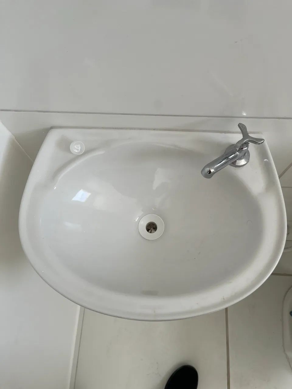 Lavatório para banheiro64595868649985121