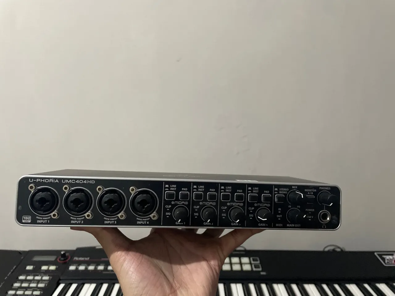 Interface de áudio U-Phoria UMC404HD Behringer