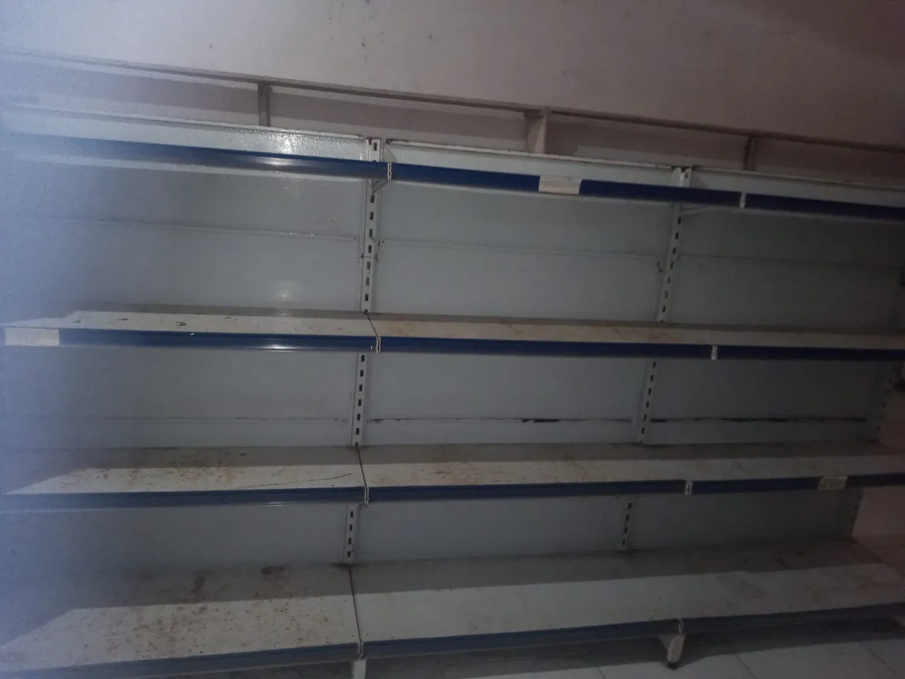 Prateleiras de Aço para Organização