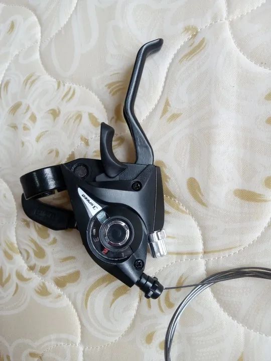 Par de Câmbio Shimano - 3 Velocidades - Foto 3