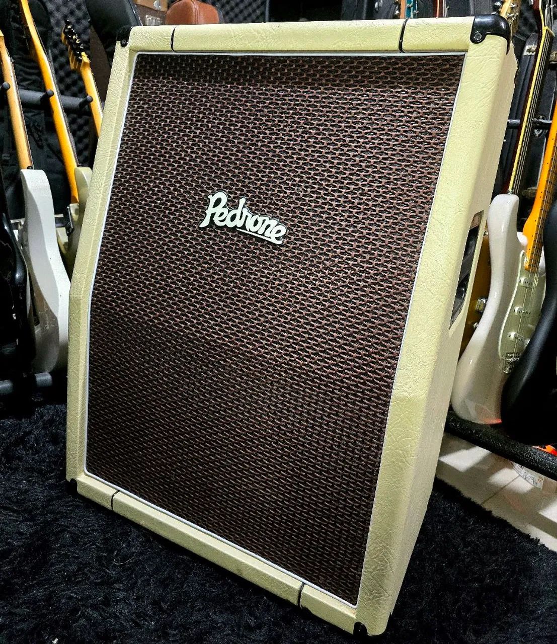 Caixa gabinete 2x12 Pedrone 60w 16 omhs /ñ Marshall fender orange
