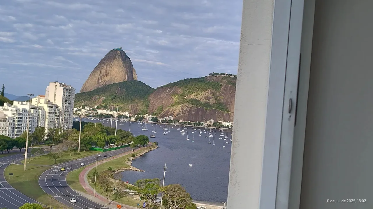 Imóvel para aluguel possui 31 metros quadrados com 1 quarto em Botafogo - Rio de Janeiro -
