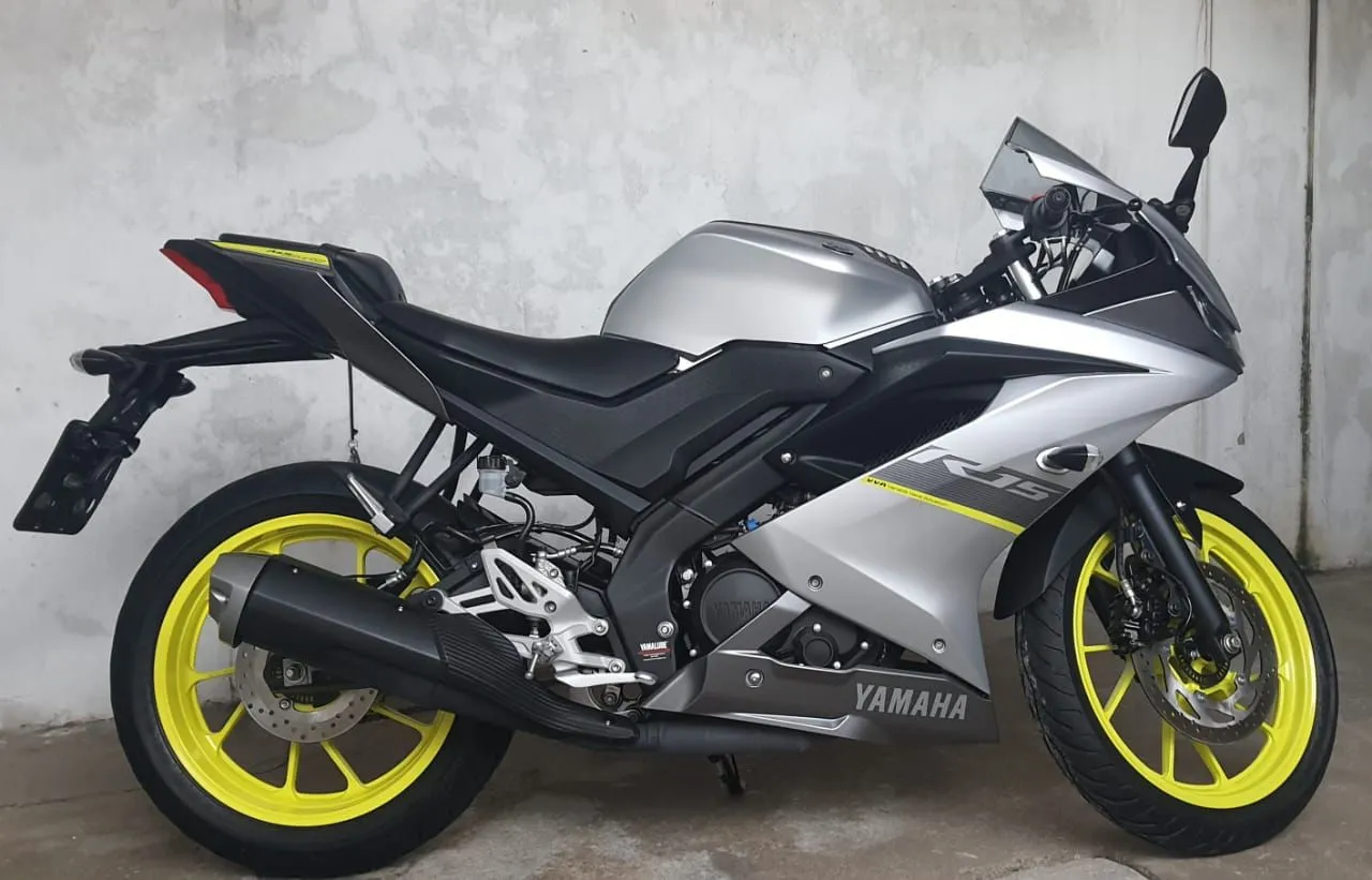 Yamaha R15 2025