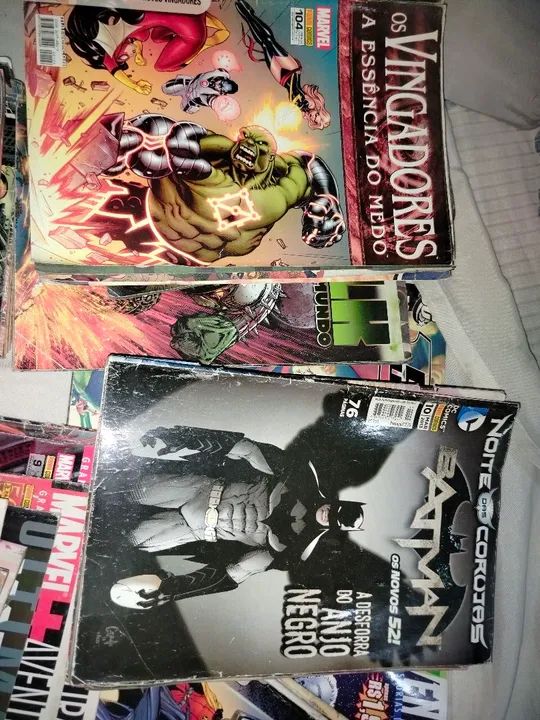 Lote de HQs Marvel e DC - Diversos títulos - Foto 4