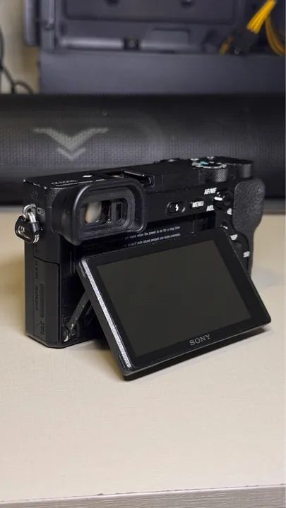 Câmera Sony Alpha 6500 - Seminovo