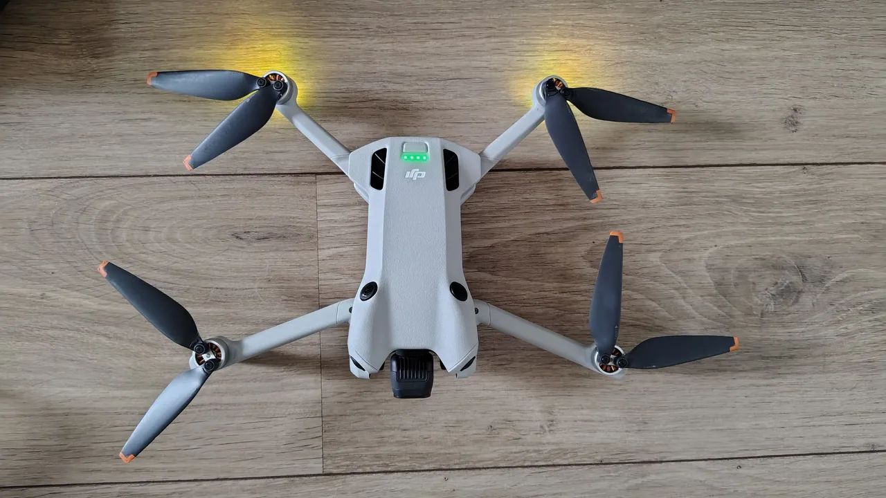 Drone dji mini 4 pro com tela acessórios 