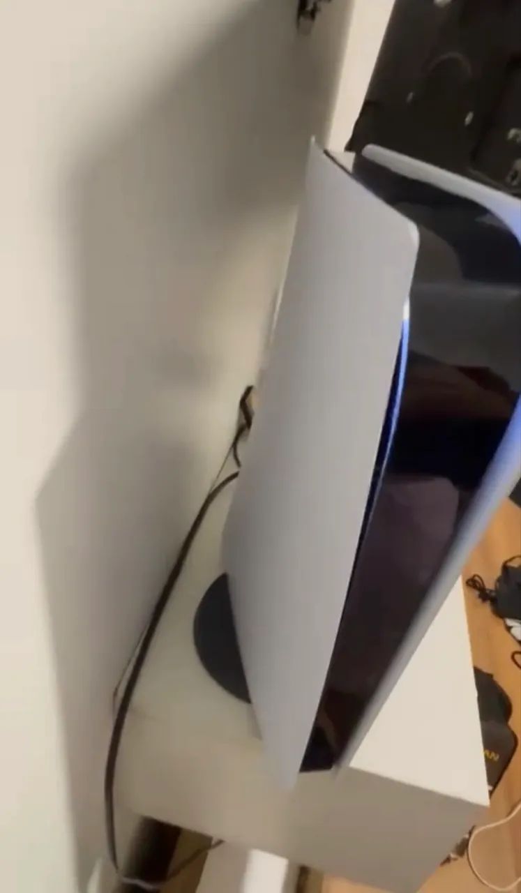 Ps5 zerado+ 2 controles 