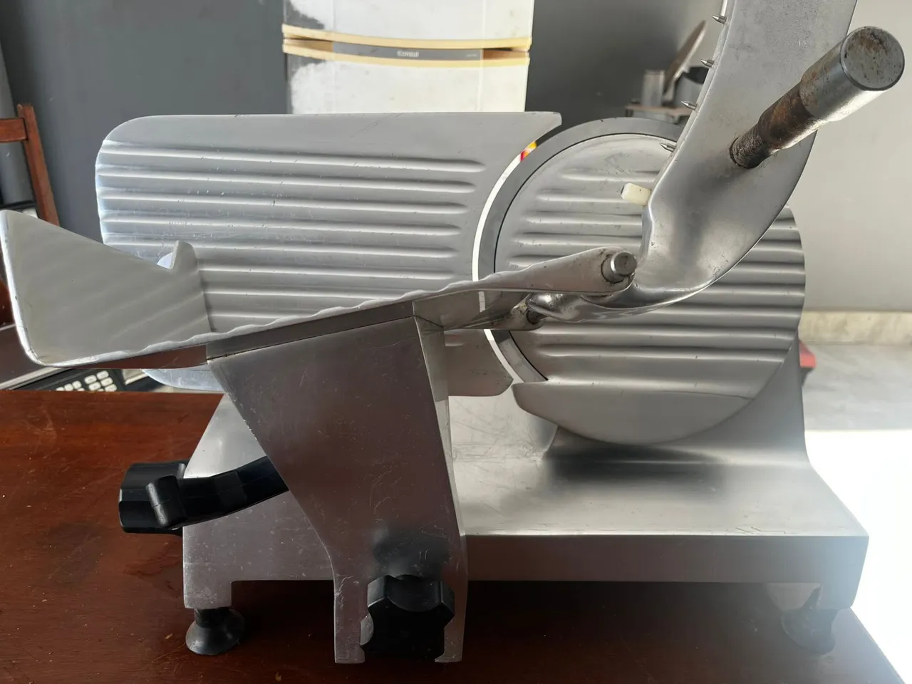 Fatiador de frios profissional semi automático filizola