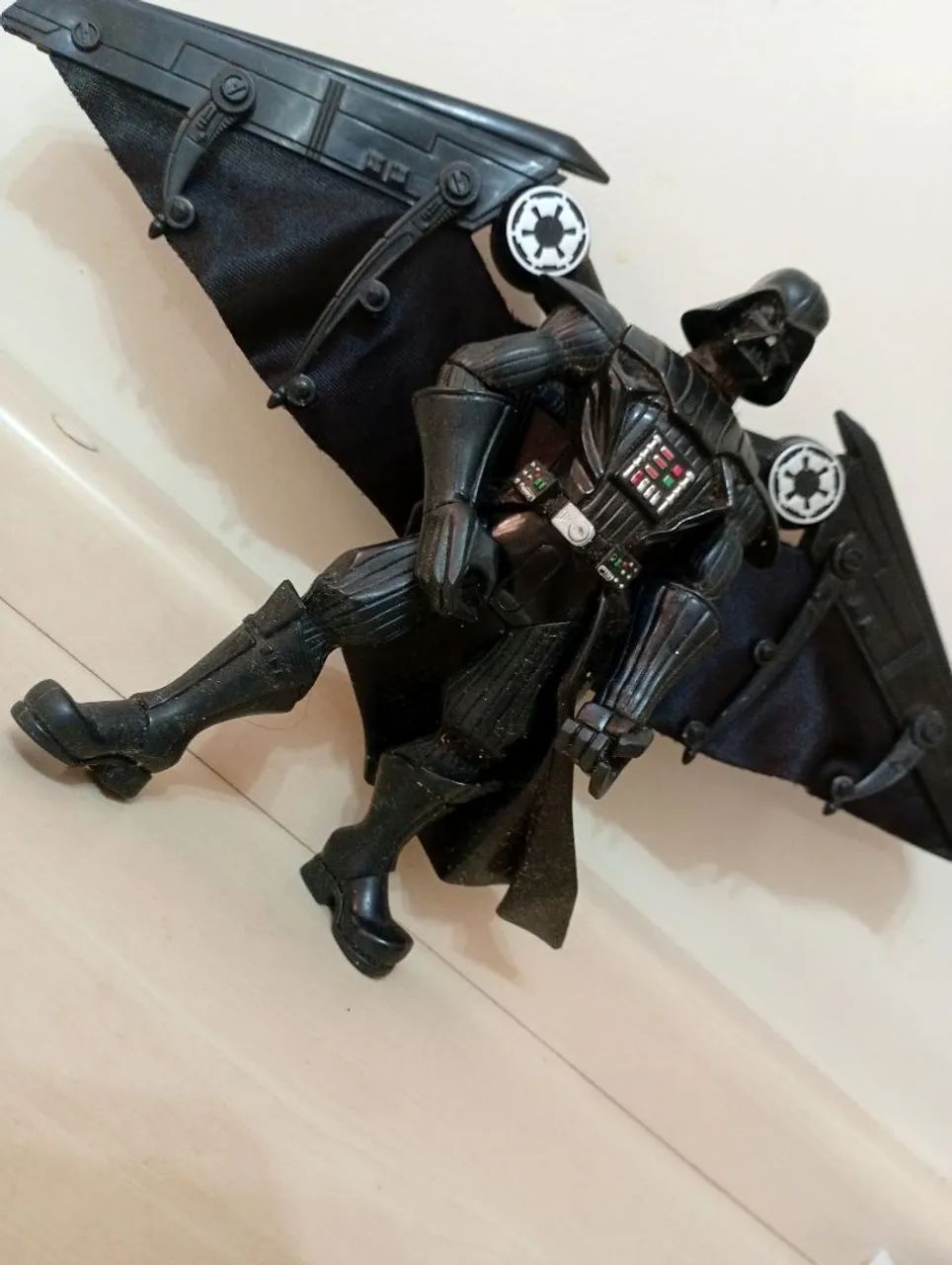 Boneco Darth Vader Star Wars com asas  - Foto 2