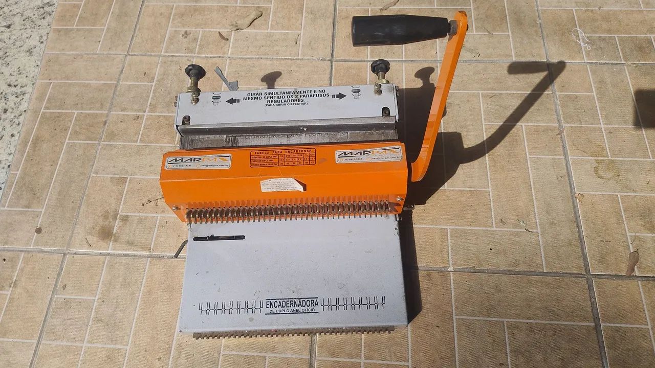 Encadernadora de Duplo Anel de Oficio - Foto 2
