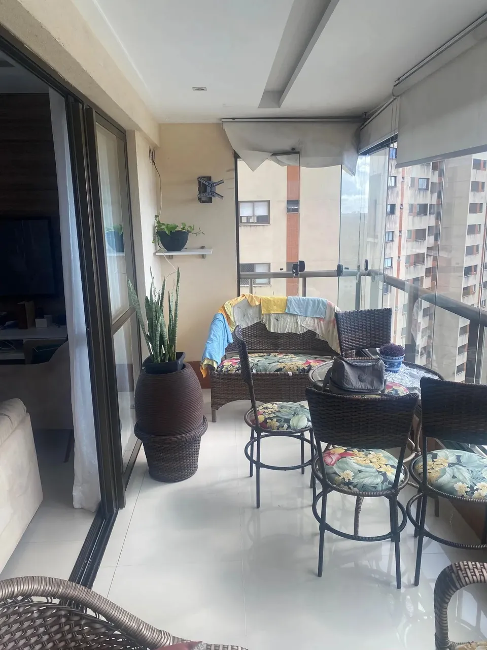 Apartamento 106 mt2º na paralela