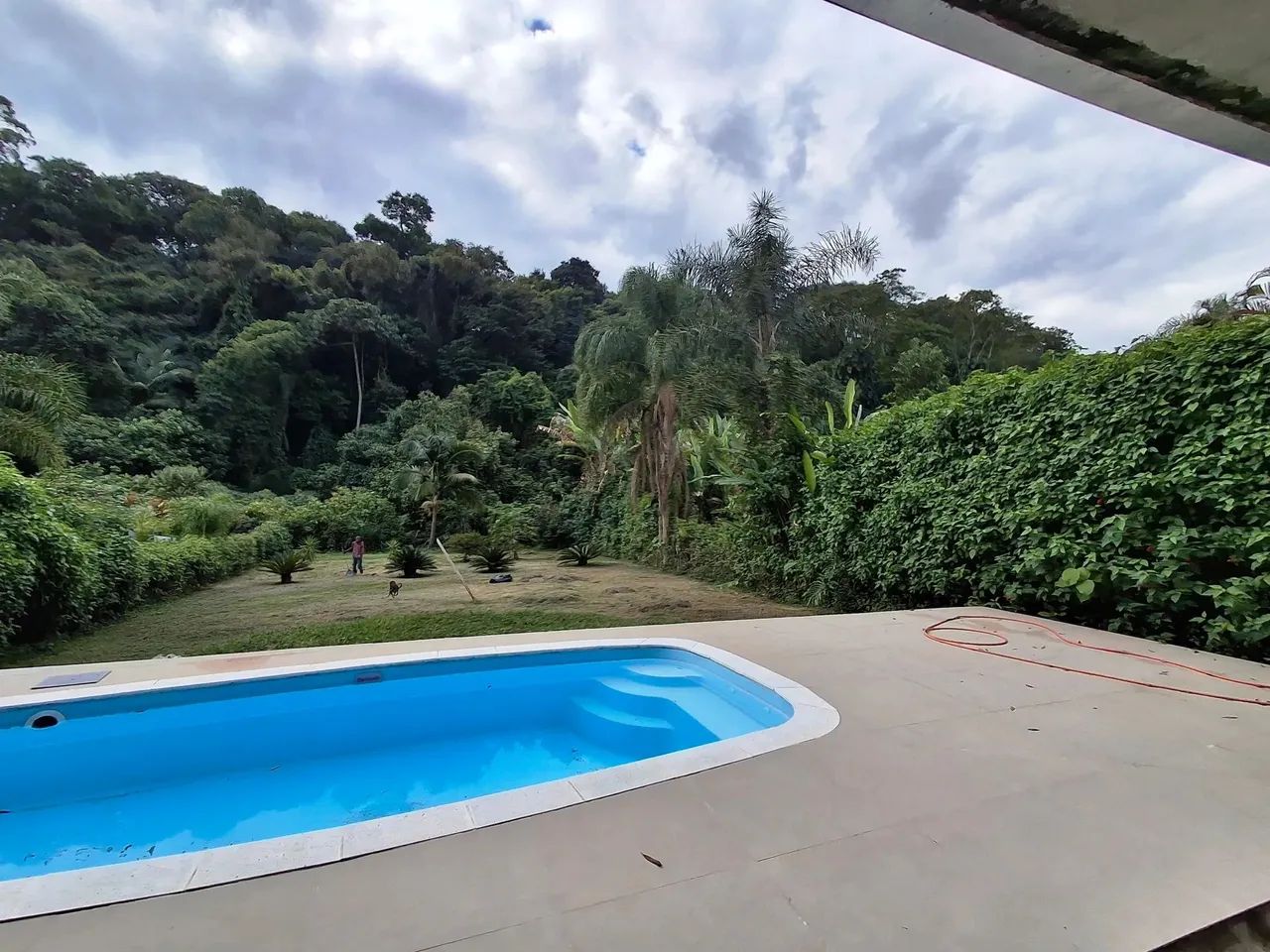 Linda Casa Moderna - Aluguel - 332m² - Chácara Eliana - Cotia\SP