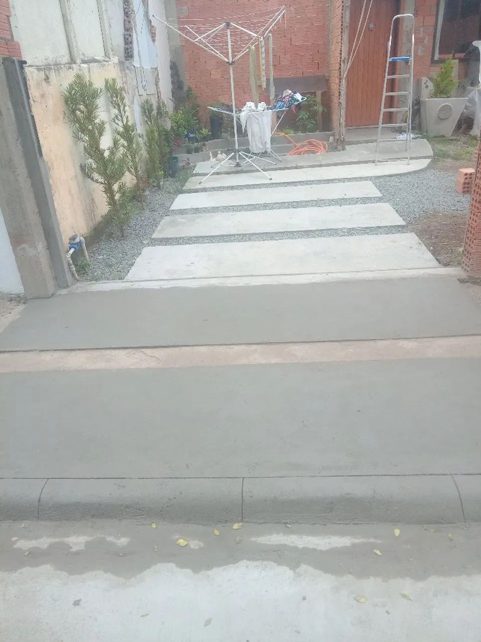Pedreiro profissional/ construção de casas e acabamentos
