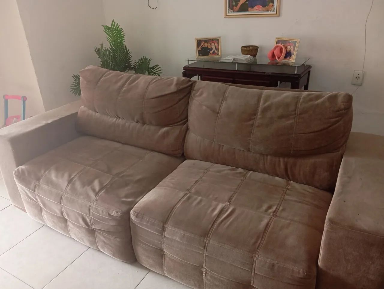 Sofá retrátil usado 64168507440257121