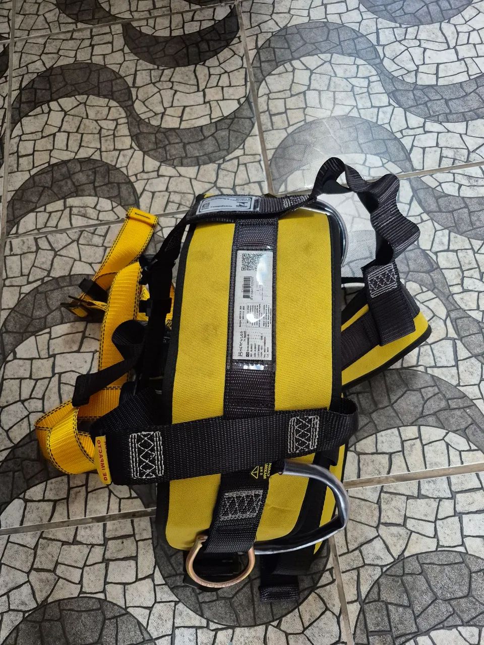 Cinturão de segurança + capacete novo na embalagem