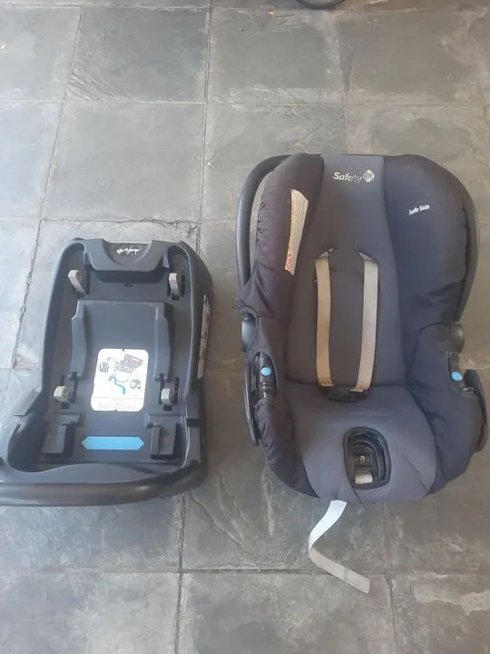 Cadeirinha de Bebê - 2 cadeirinhas Bebê Conforto Safety 1st