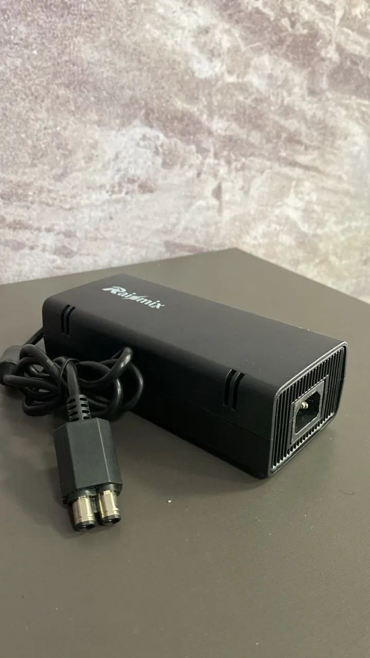 adaptador AC (fonte de alimentação) para o console Xbox 360 Slim. - Foto 3