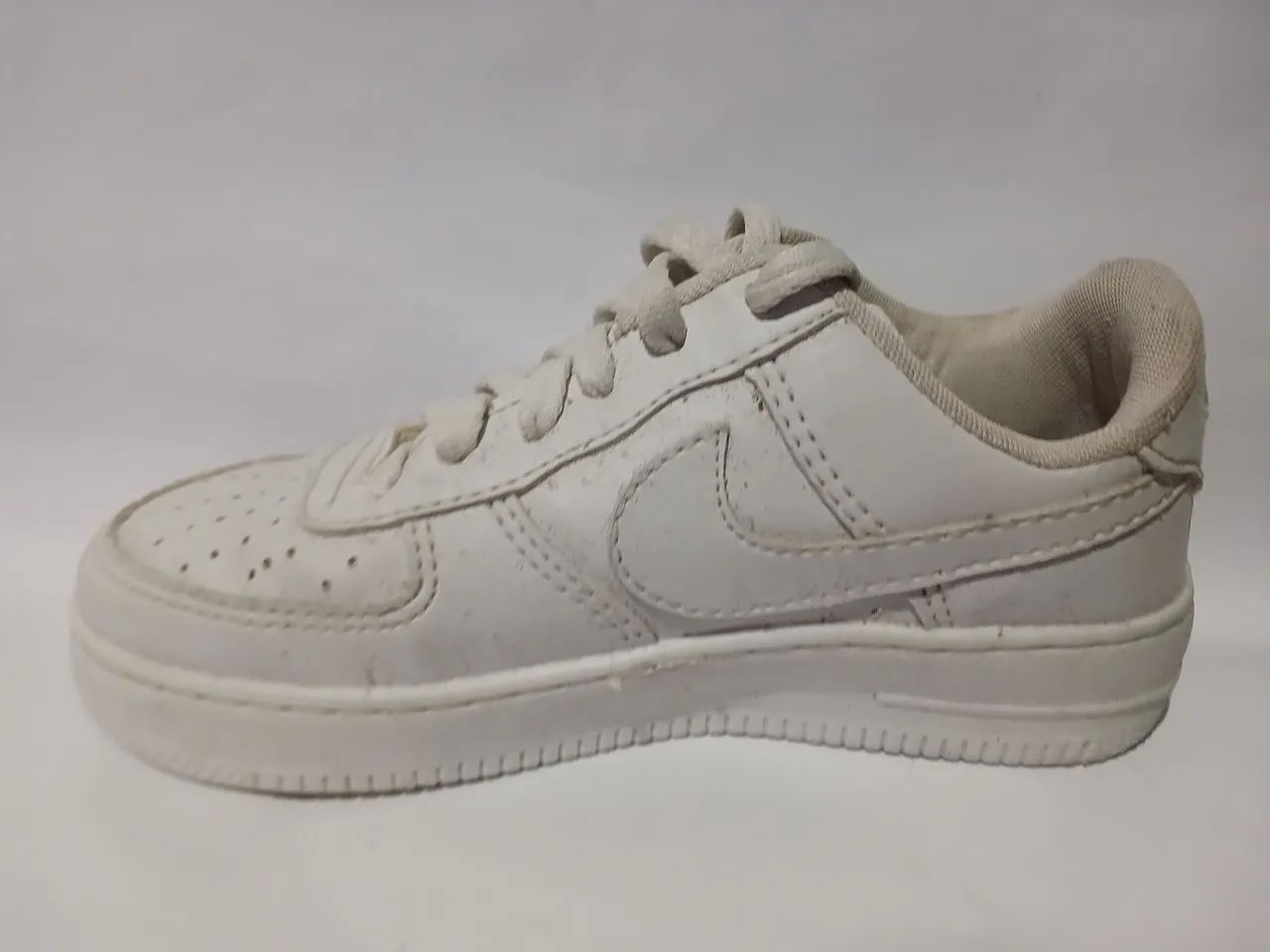 Tênis Branco Nike Air  - Foto 2