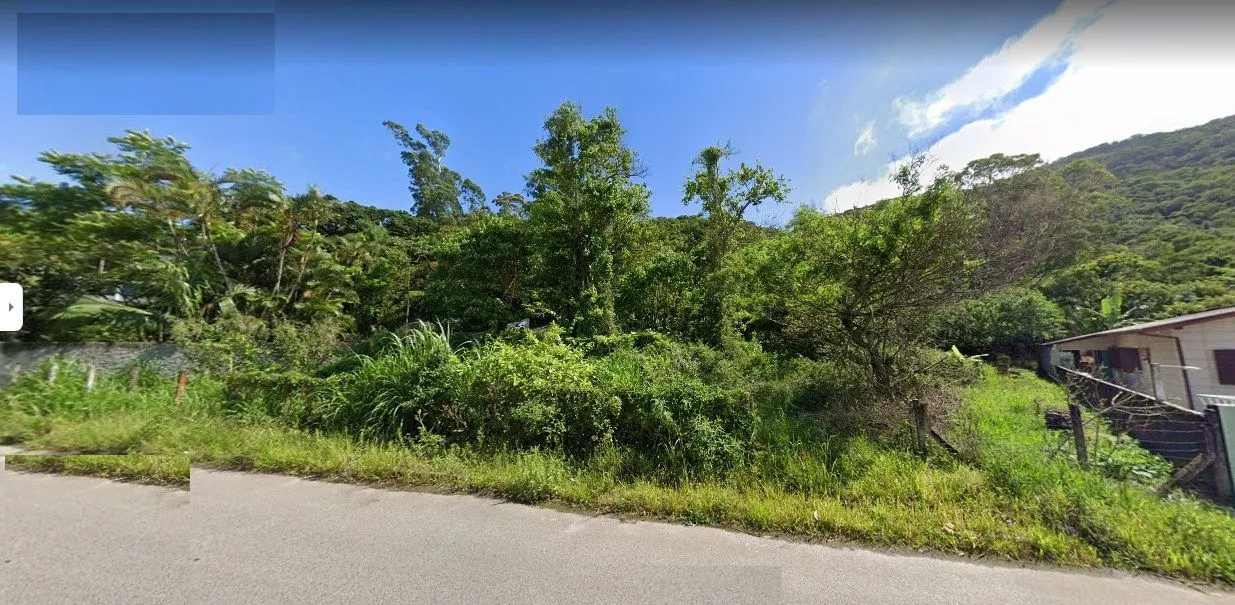 Terreno com escritura publica no Ribeirão da Ilha.