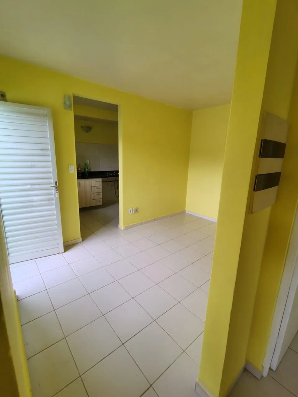 Vende-se apartamento no condomínio Verona Premium.