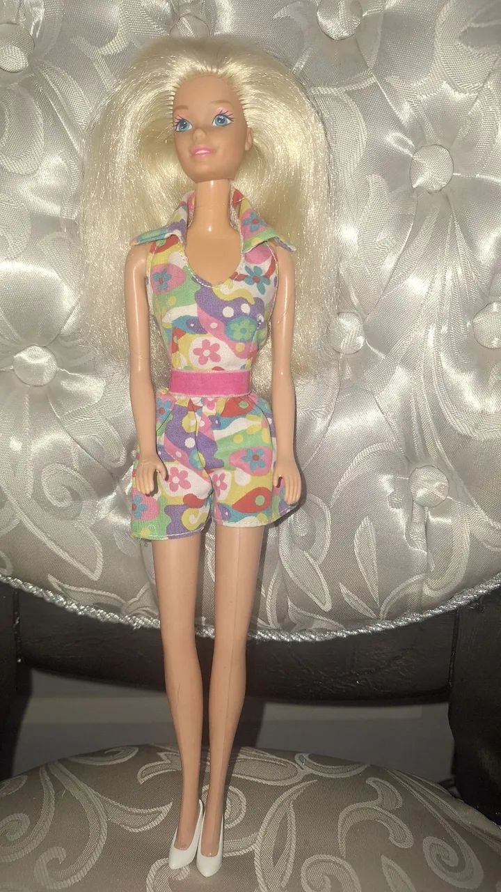Boneca barbie buzios em perfeito estado de conservação  - Foto 4