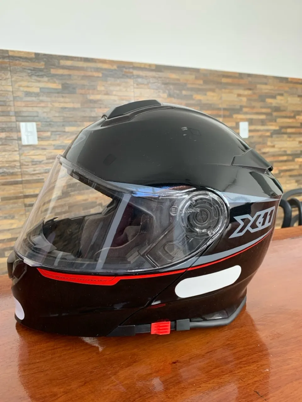 Capacete X-Eleven Preto - Modular com Visor Solar