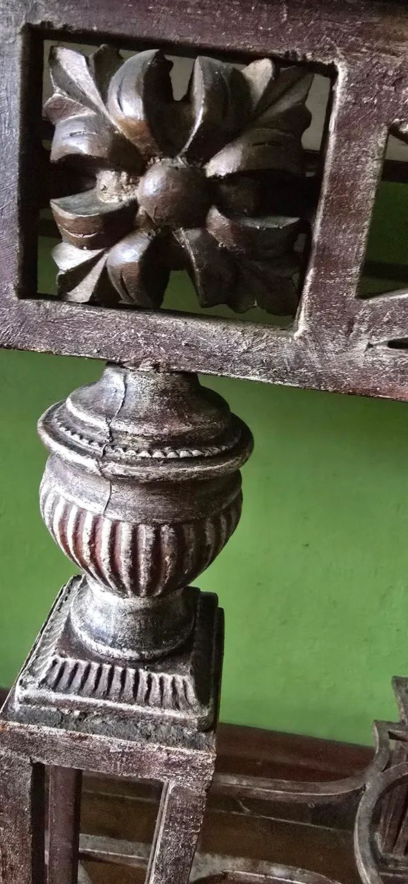 Aparador em Ferro e Tampo de Mármore - Foto 5