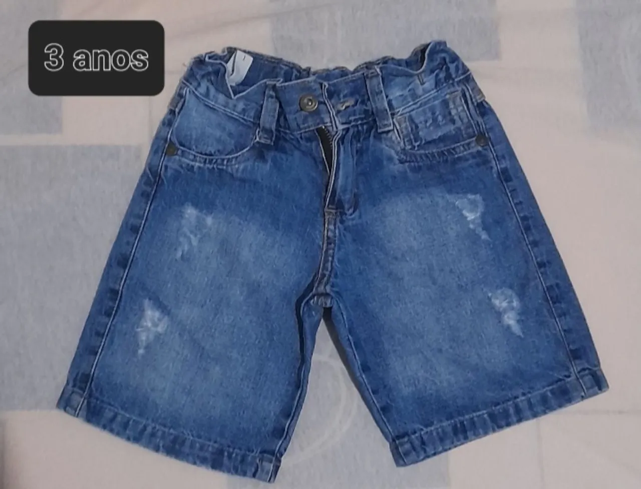 Vendo calças e bermuda infantil (menino)