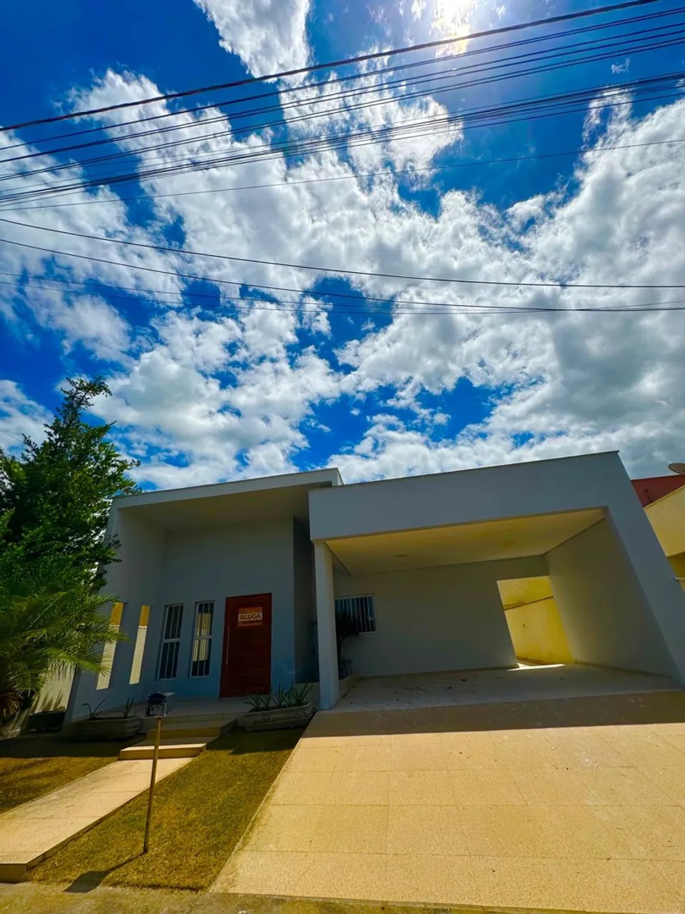 Aluguel casa no condomínio San Lorenzo