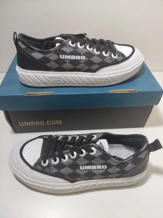 Tênis Umbro Rudy Print N° 34 Preto/Grafite/Branco - Muito Barato - Foto 2