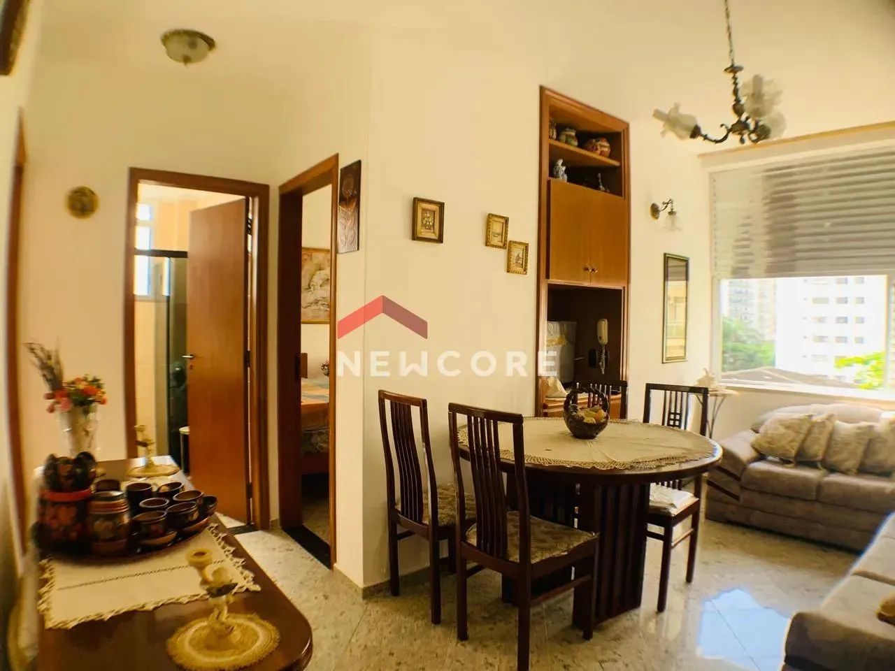 Apartamento em Rua Sílvia Valadão de Azevedo - Pitangueiras - Guarujá/SP - Foto 4
