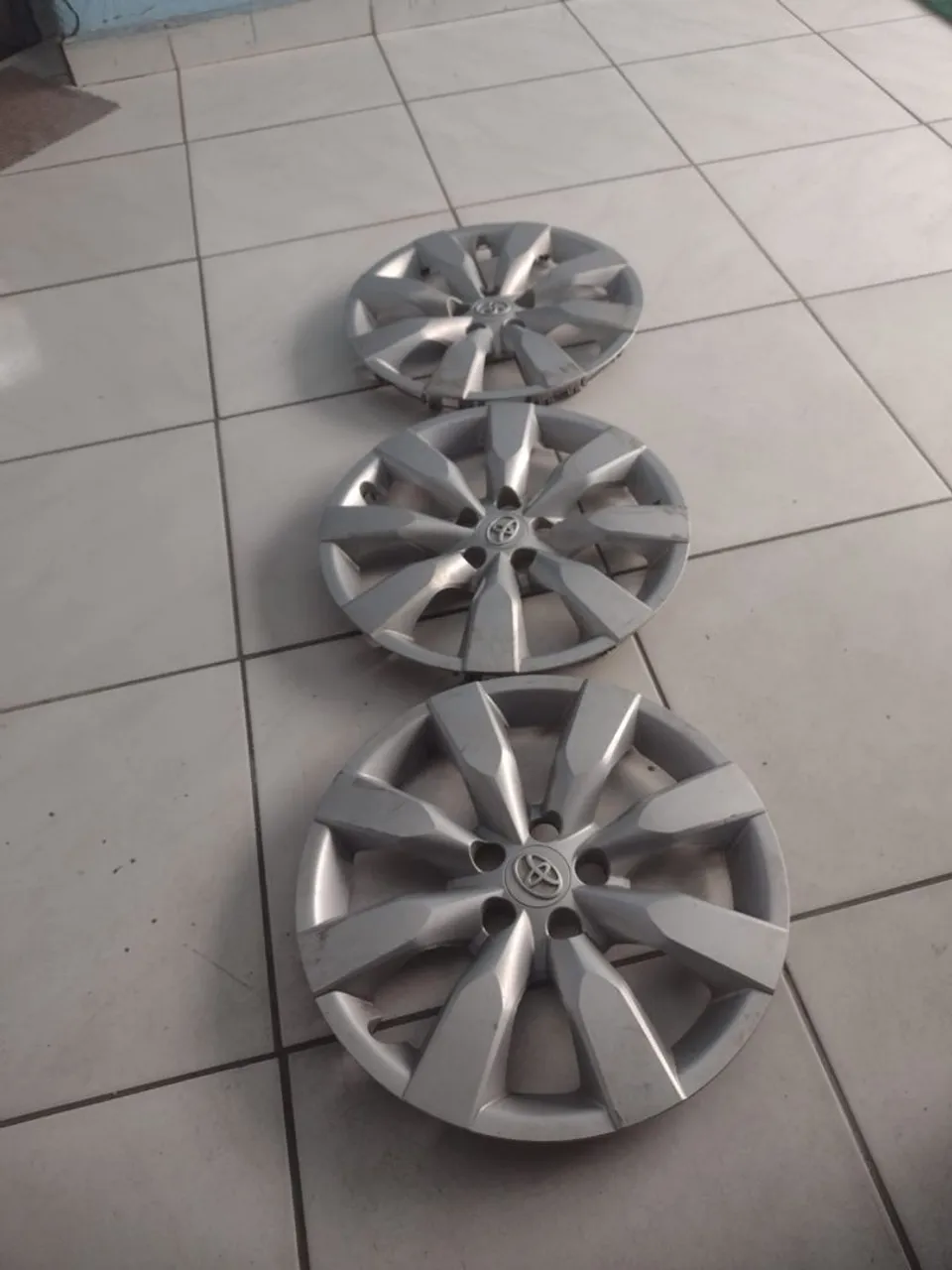 Calotas Toyota