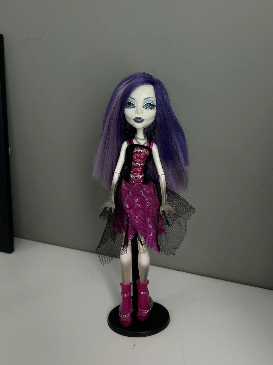 Boneca Spectra Monster High