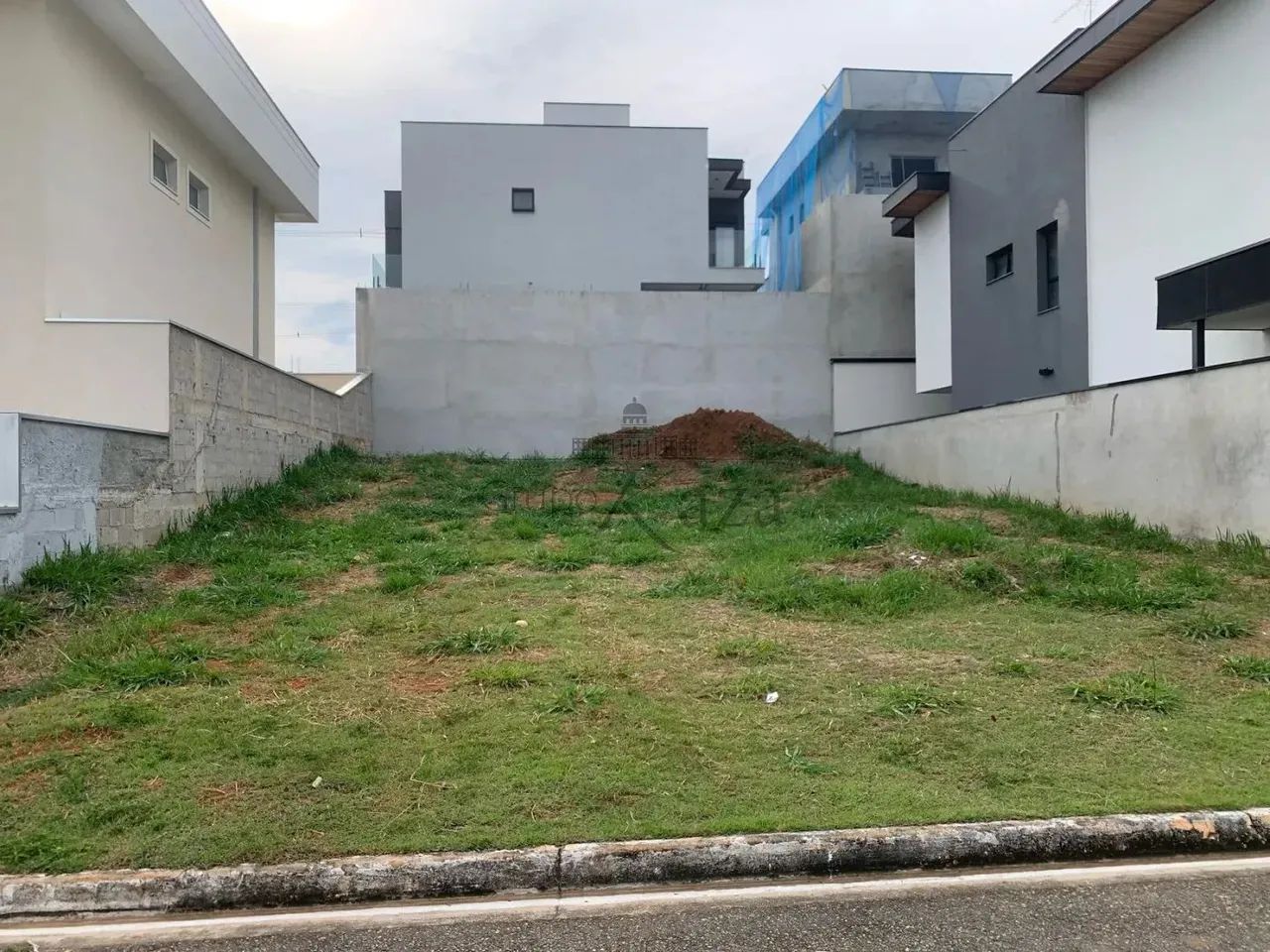 Oportunidade - Terreno em Condomínio - Bairro Floresta - Condomínio Reserva Rudá - 250m².