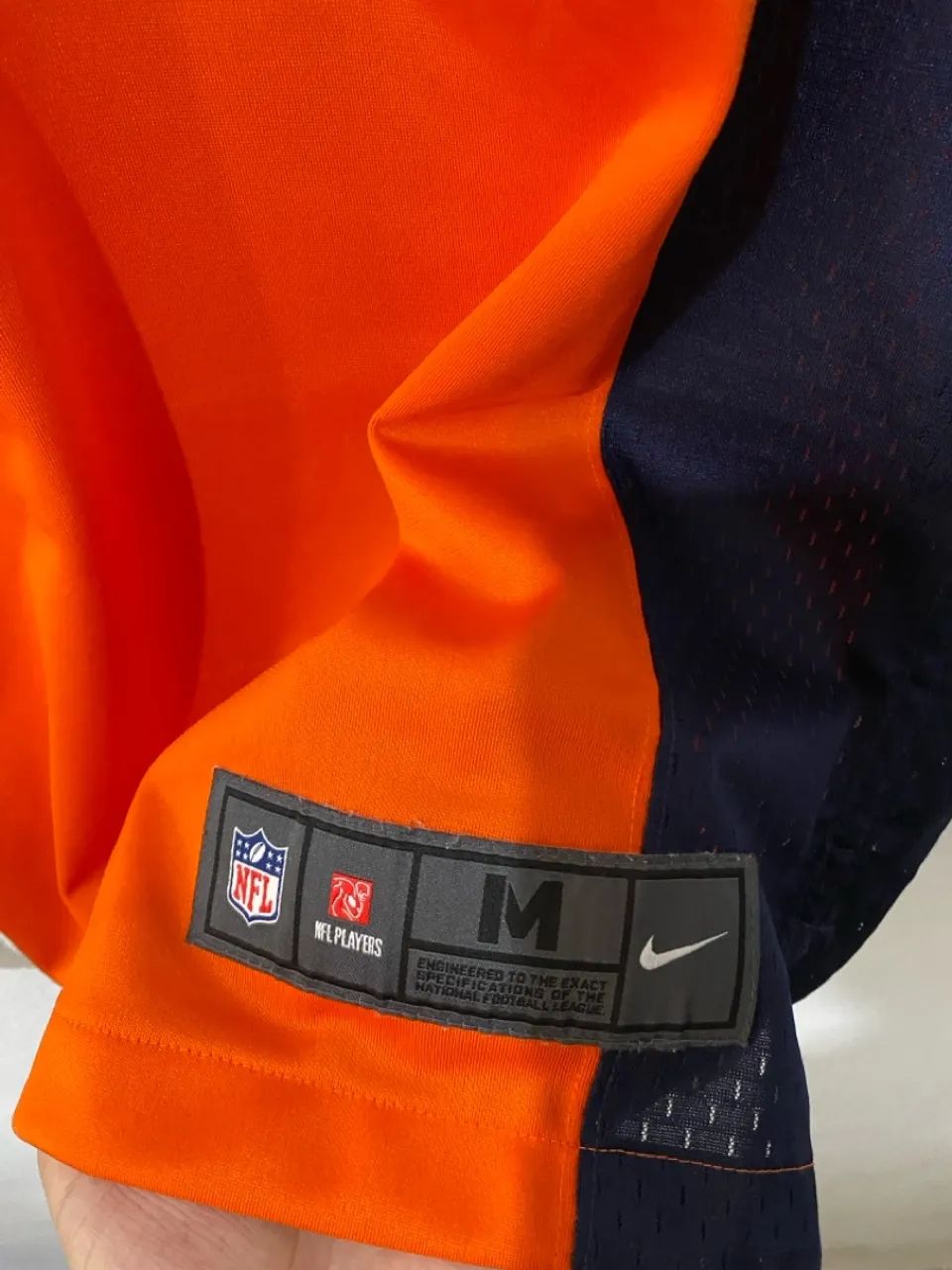 Camiseta Denver Broncos #18 - Tamanho M - Foto 4