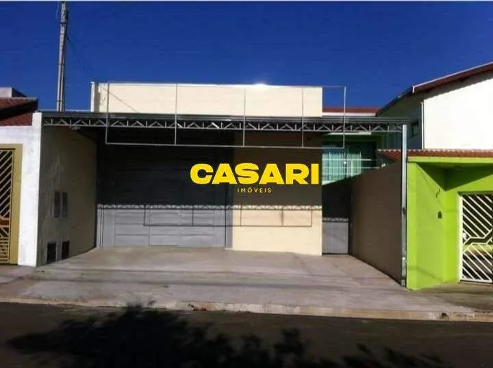 Salão Comercial com edícula disponível para venda em Cerquilho/SP