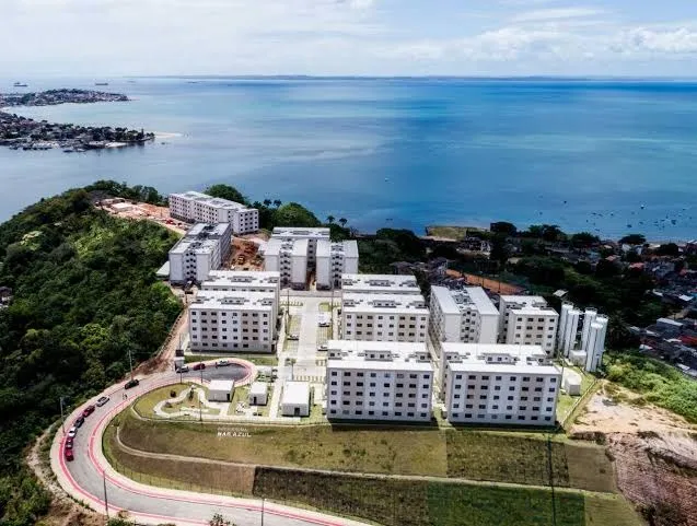 Apartamento 2/4 em Cond. Fechado