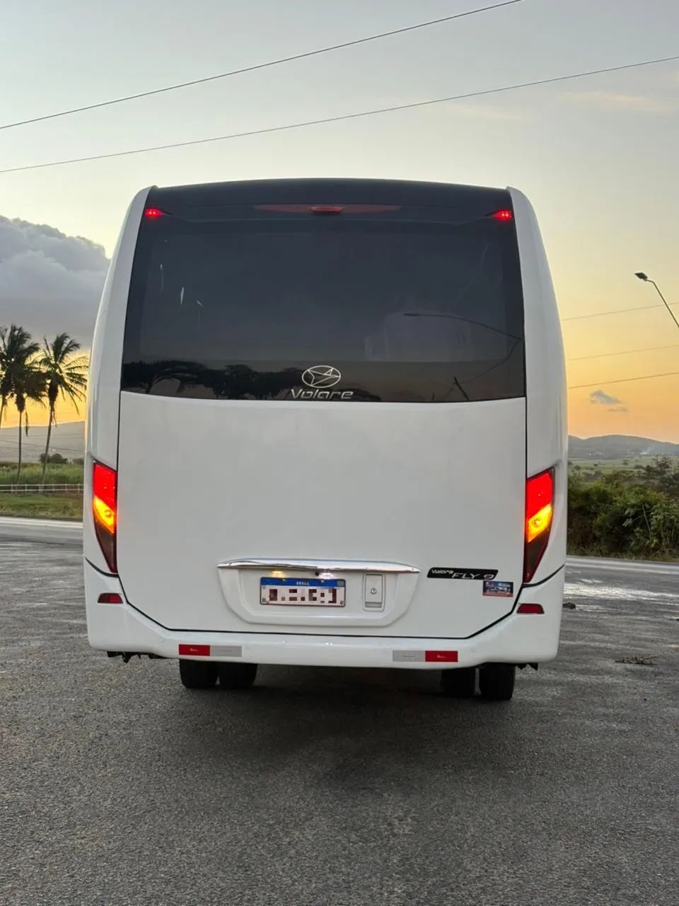 Volare 9 Fly - 2020 e 2021 - 33 lugares - 114.000 km - Zero de tudo  - Foto 6