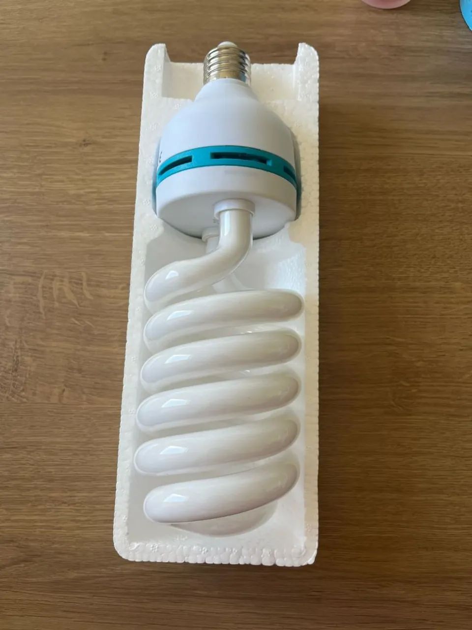 Lâmpada de softbox - E27, 110v e 135W - Foto 2